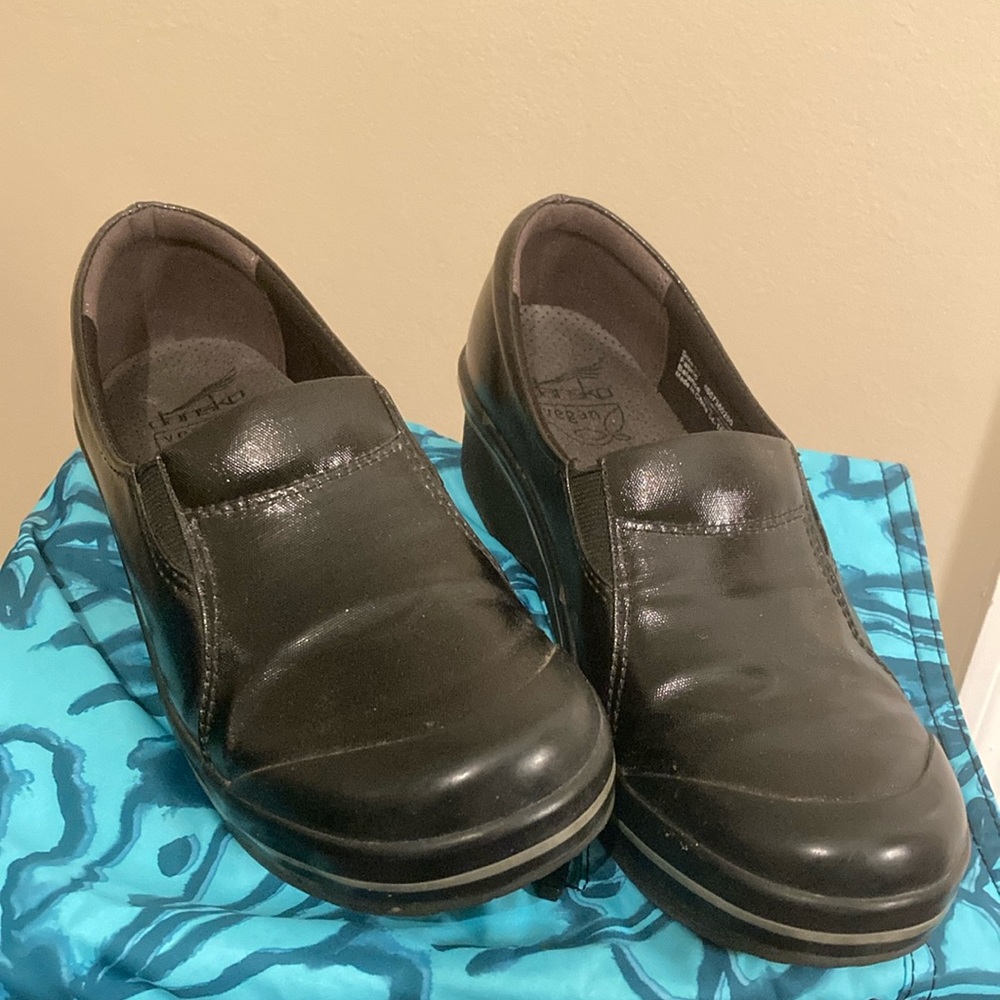 Dansko size 37 black shoes